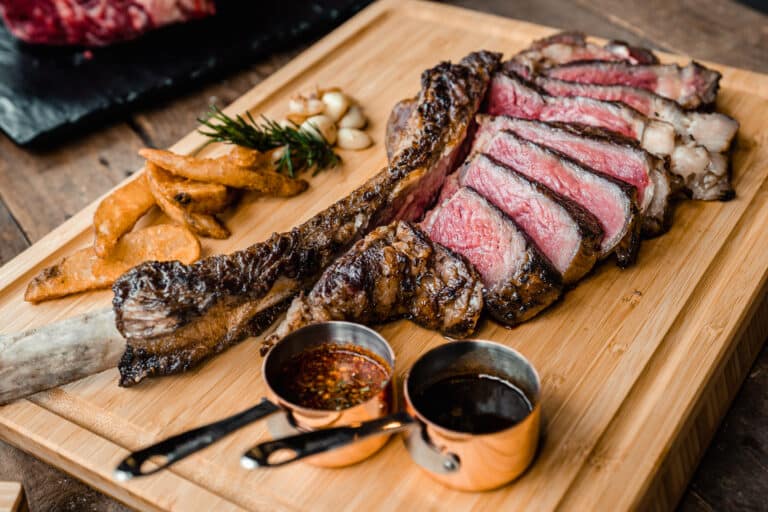 Grilled Tomahawk Steak