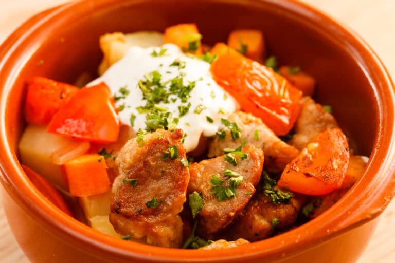 Slow Cooker Chicken and Vegetables