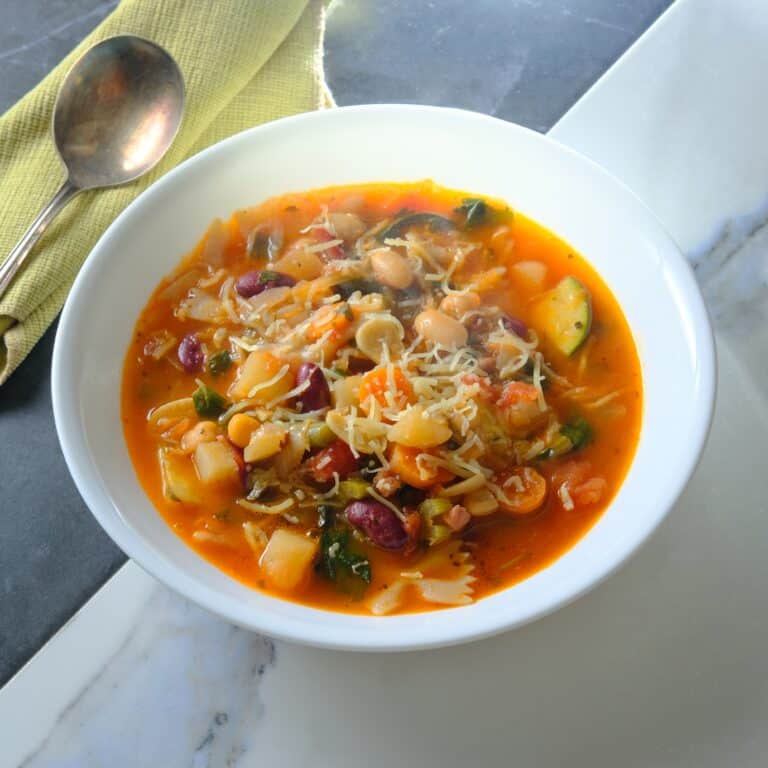 Classic Minestrone Soup