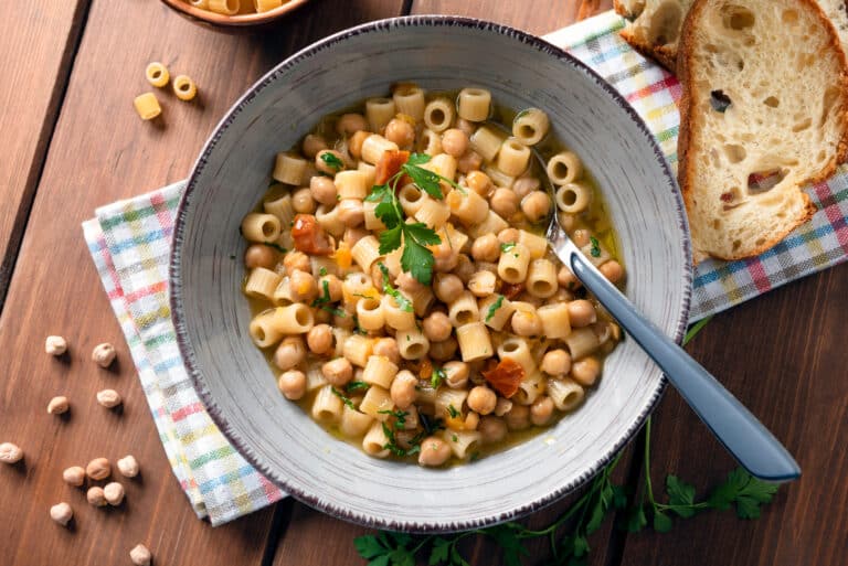 Pasta e Ceci (Italian Chickpea and Pasta Stew)