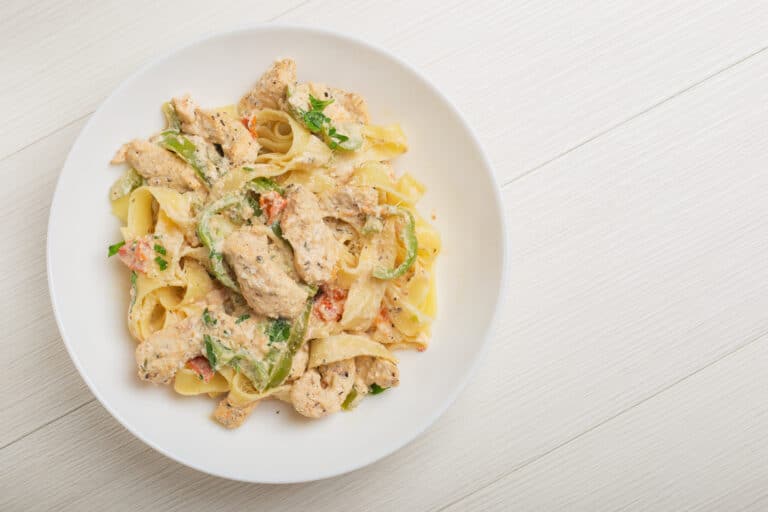 CAJUN CHICKEN PASTA
