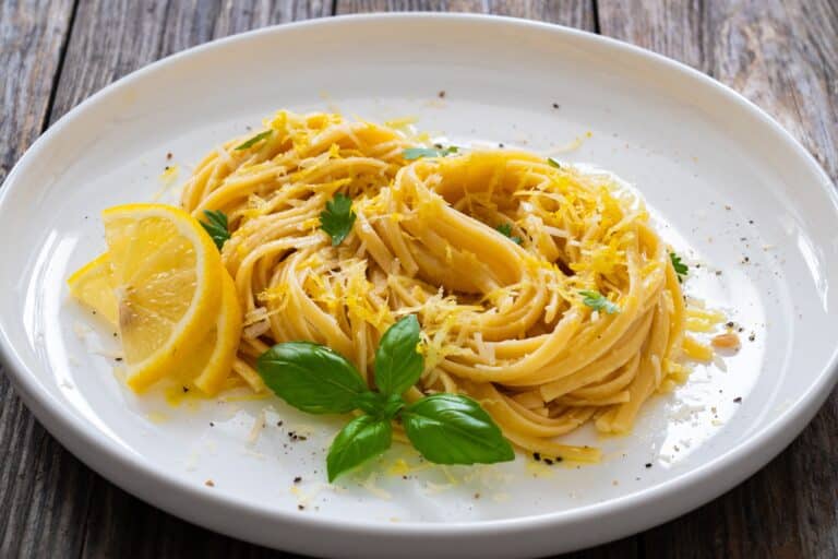 PASTA WITH LEMON PARMIGIANO SAUCE