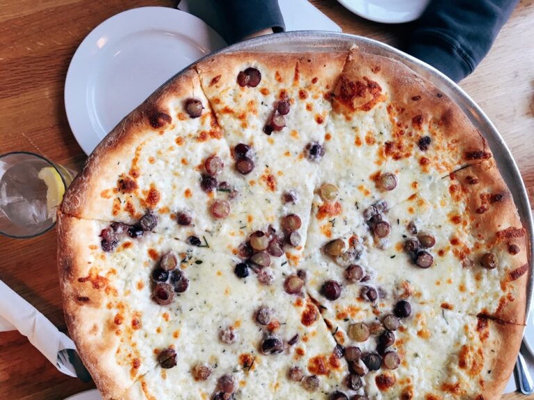 Grape & Gorgonzola Pizza