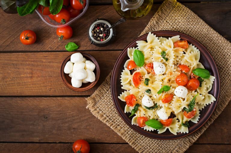 CAPRESE PASTA SALAD
